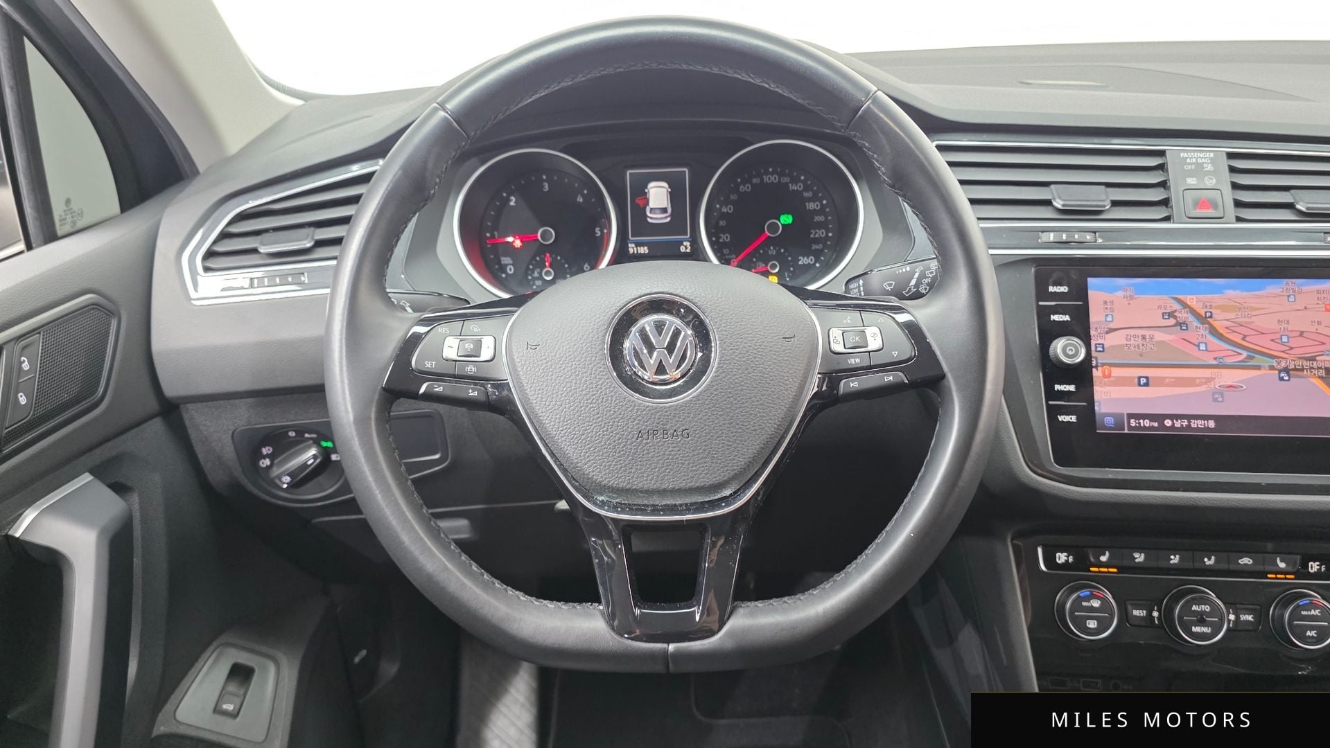 Volkswagen 티구안 2020 — миниатюра 19