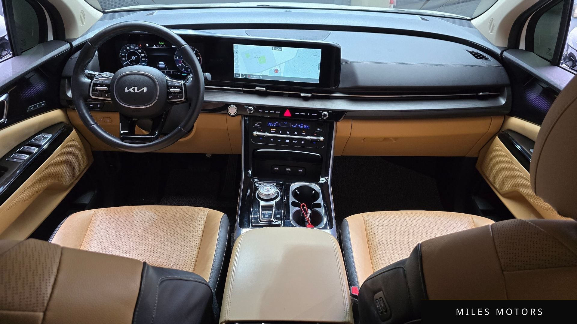 Kia Carnival 2023 — миниатюра 10
