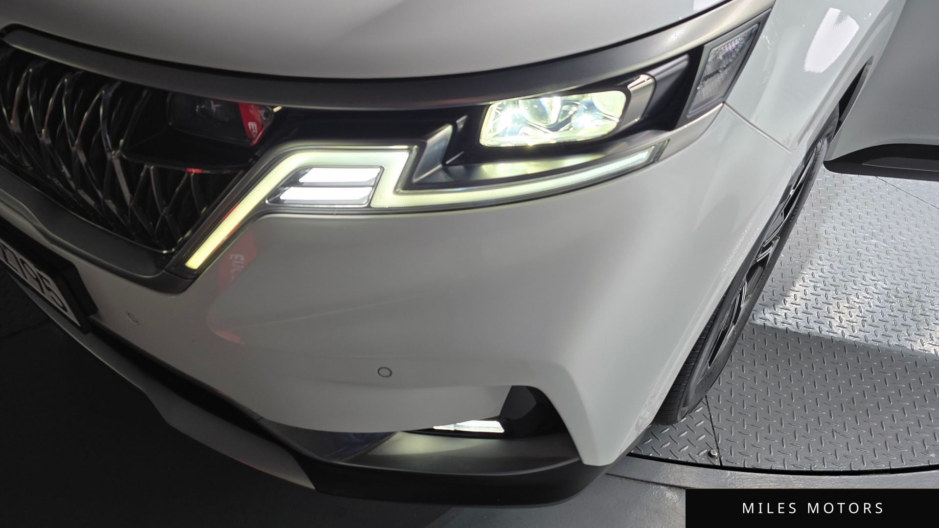 Kia Carnival 2023 — миниатюра 8