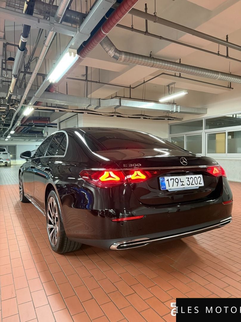 Mercedes-Benz E-Class W214 2026 — миниатюра 5