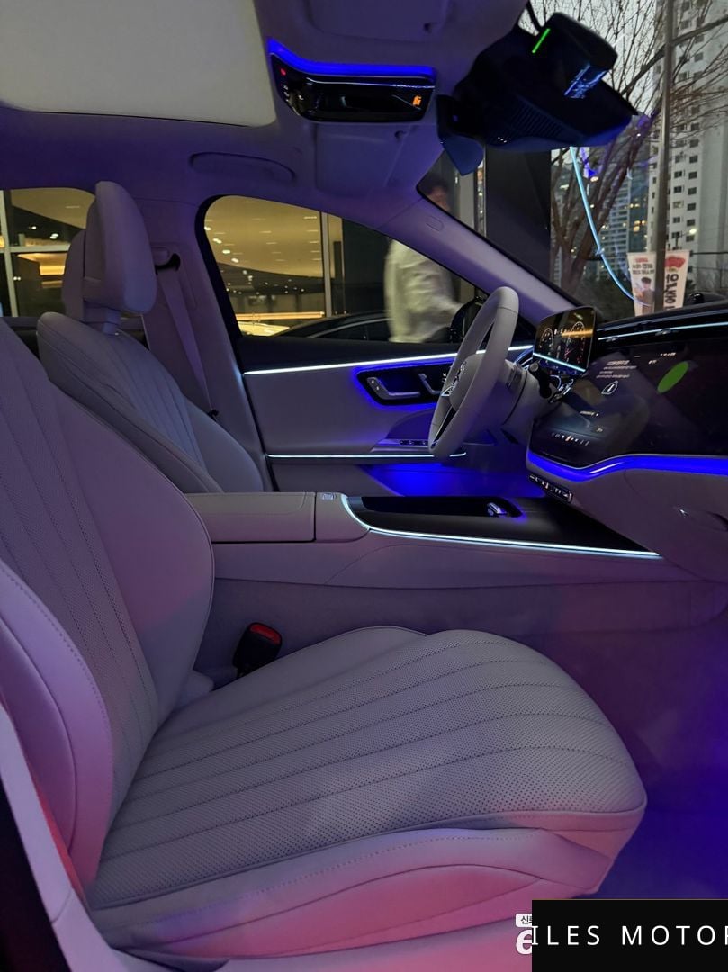 Mercedes-Benz E-Class W214 2026 — миниатюра 9