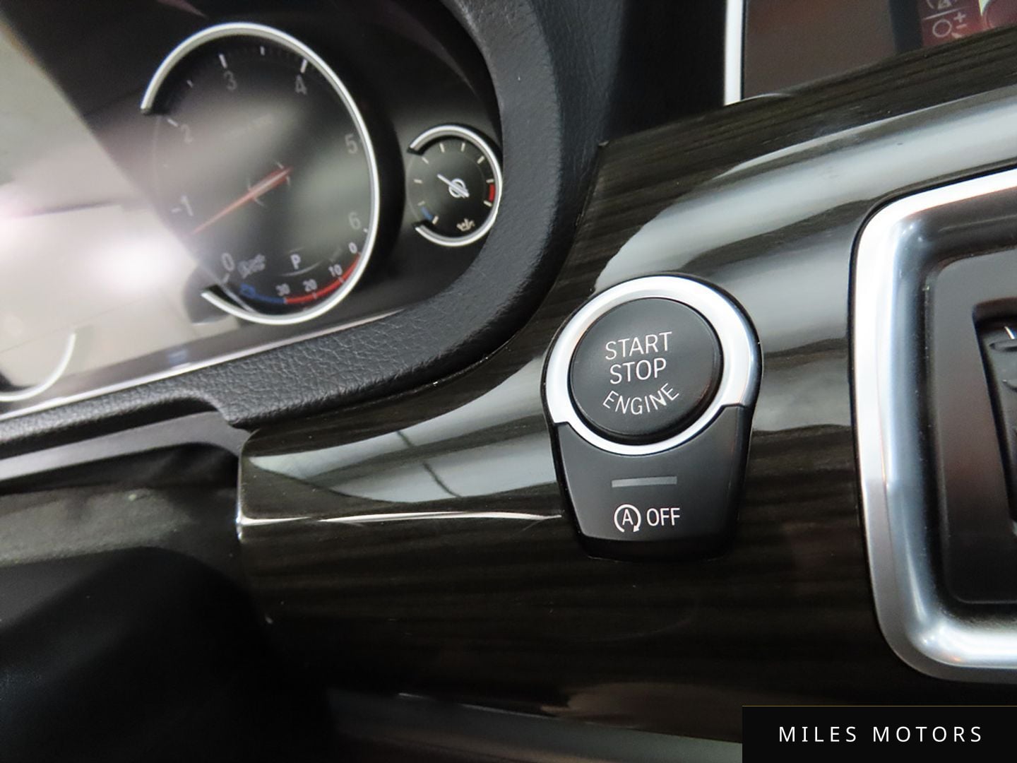 BMW 5 Series GT (F07) 2015 — миниатюра 11