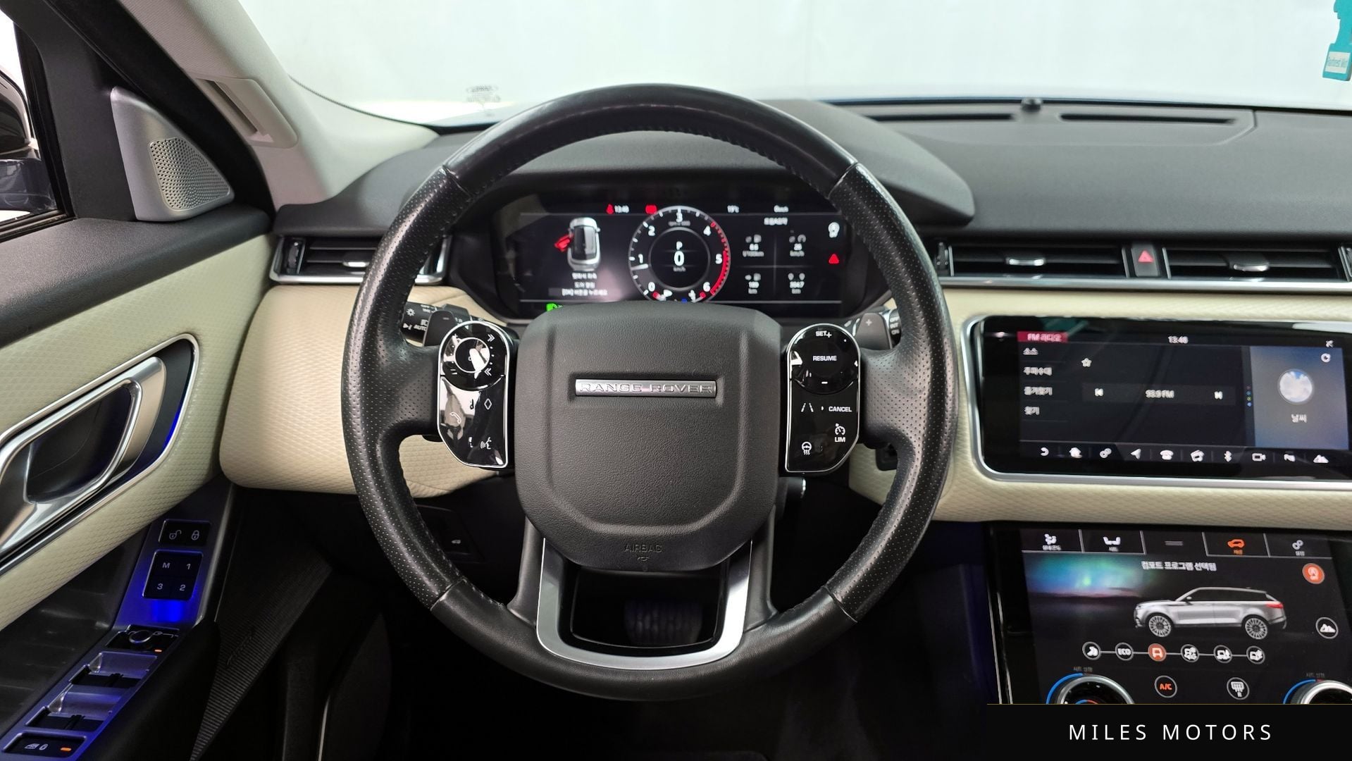 Land Rover Range Rover Velar 2018 — миниатюра 13