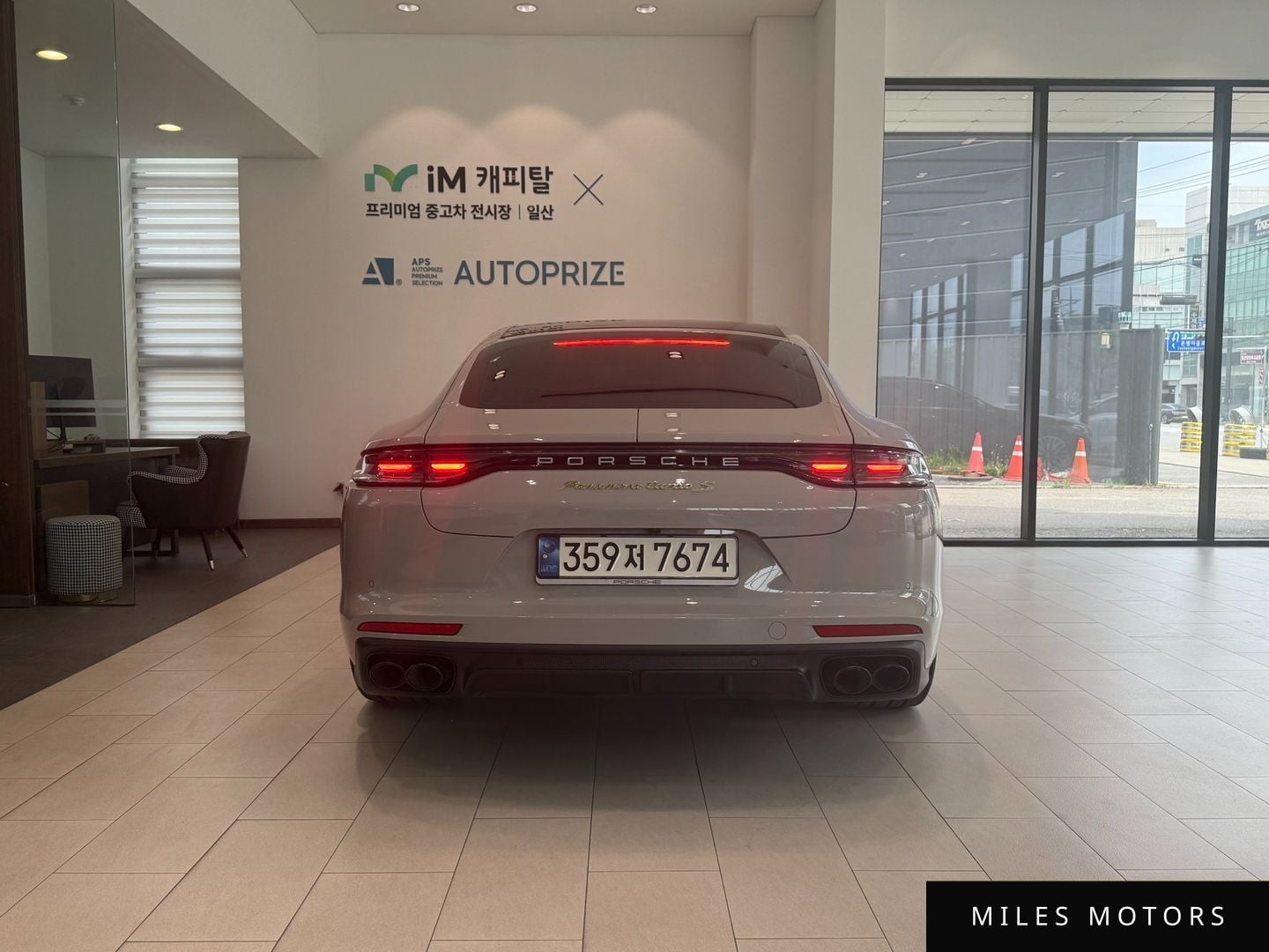 Porsche Panamera 2023 — миниатюра 4