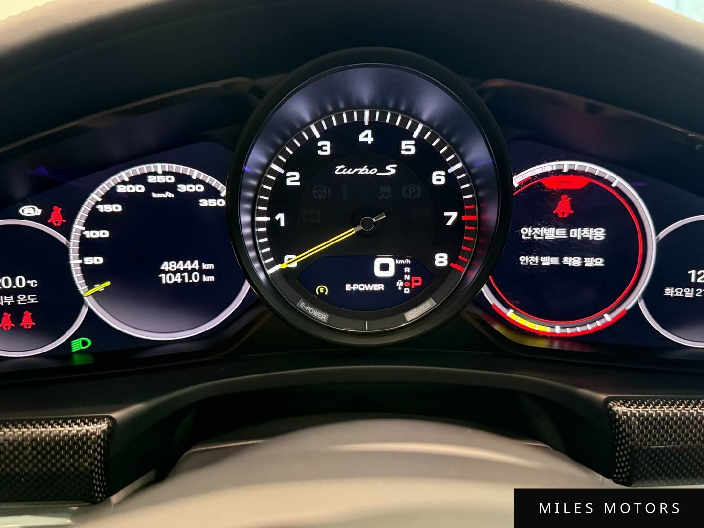 Porsche Panamera 2023 — миниатюра 8
