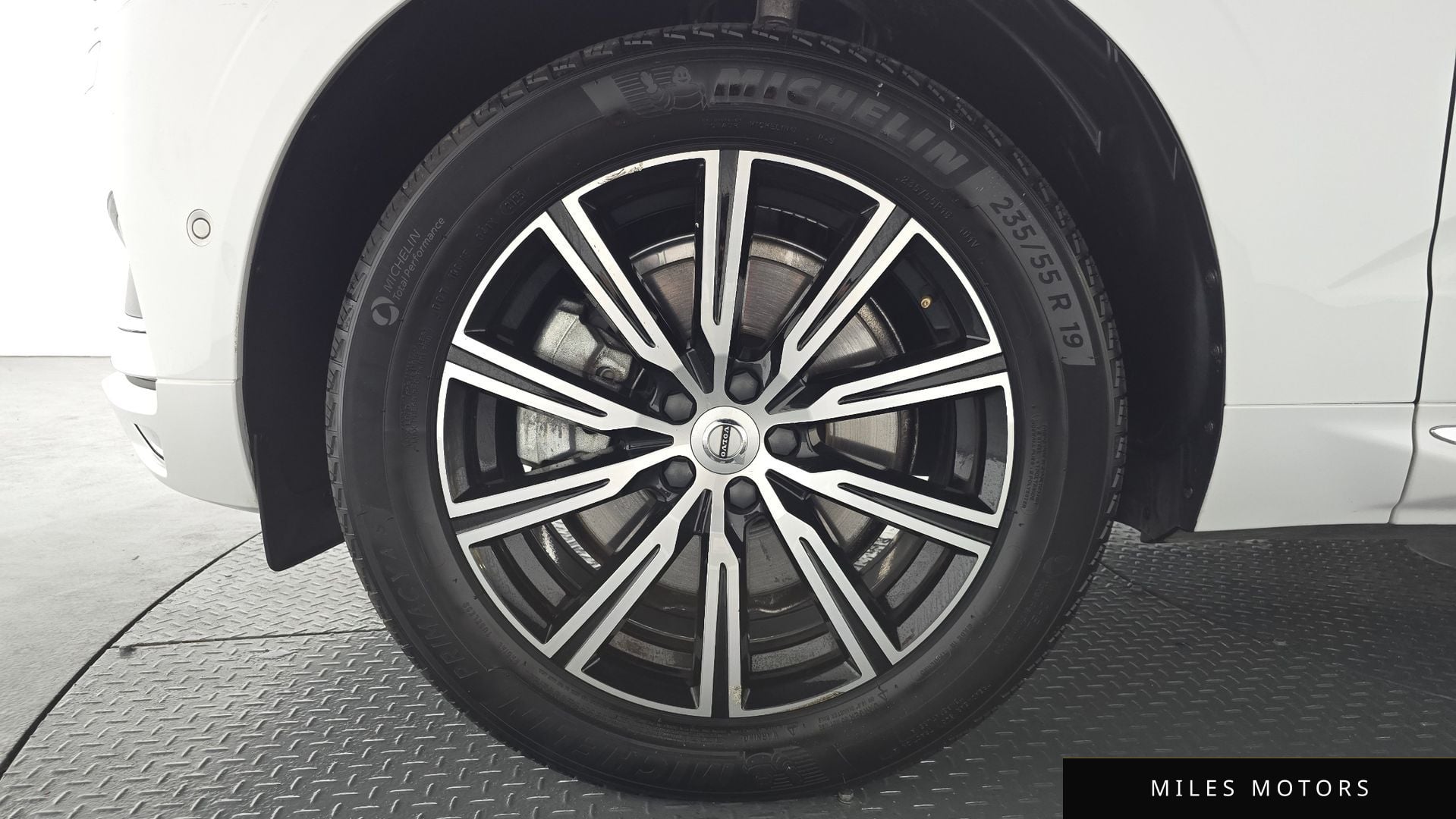Volvo XC60 2020 — миниатюра 4
