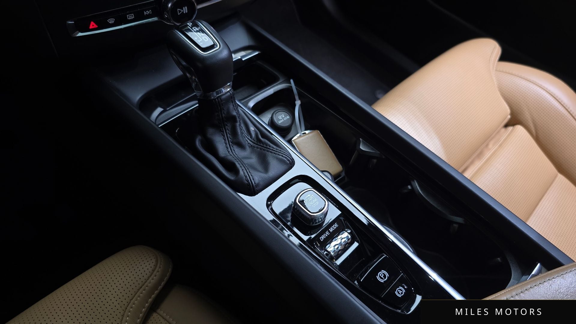 Volvo XC60 2020 — миниатюра 11