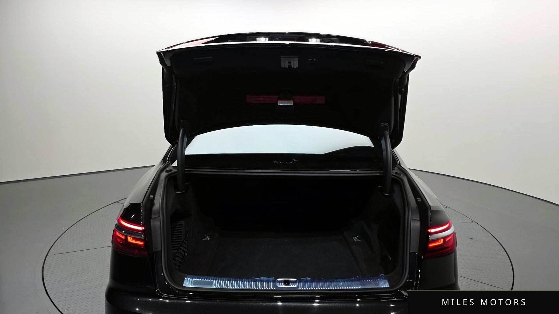 Audi A8 (D5) 2021 — миниатюра 20