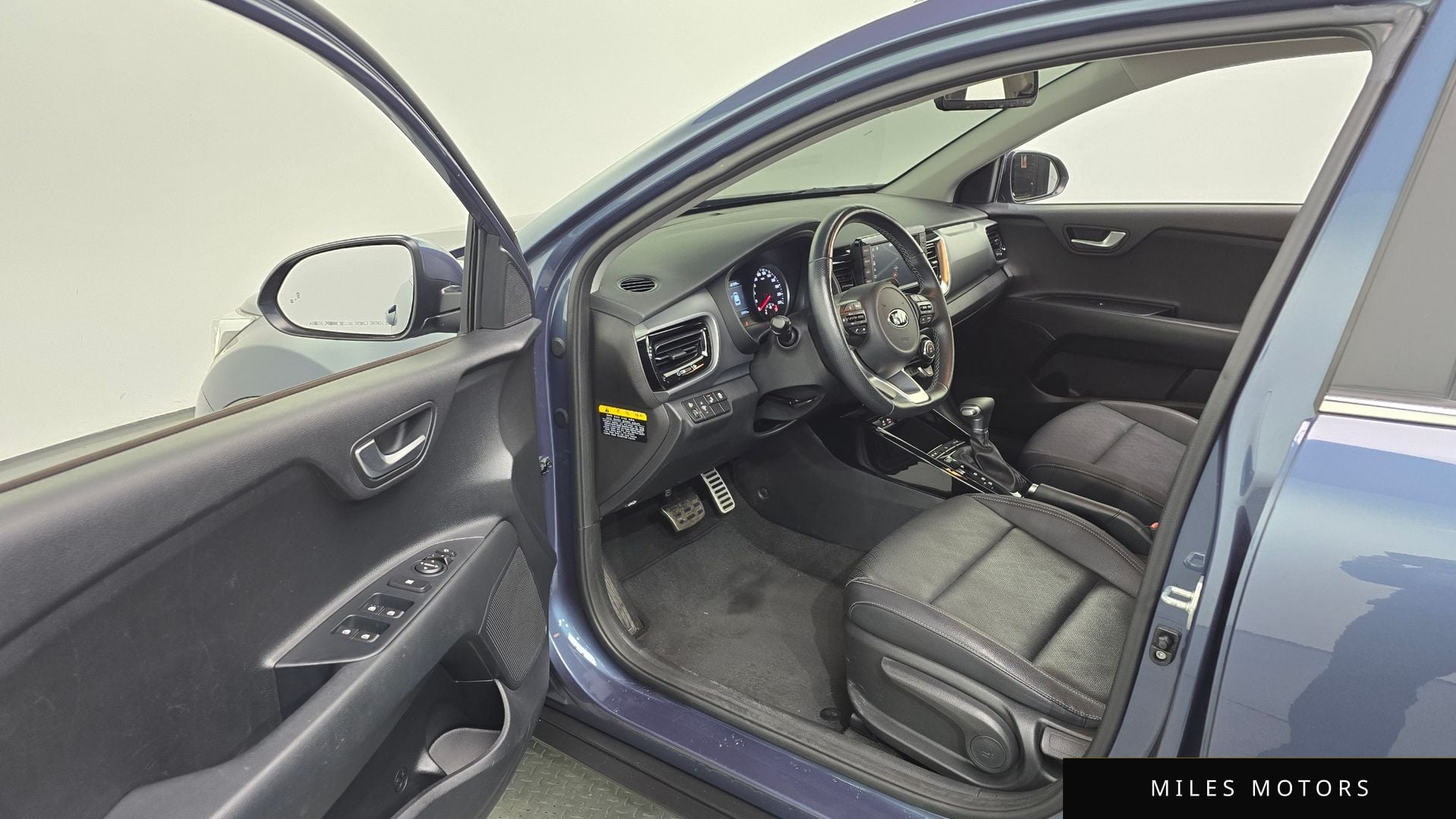 Kia Stonic 2020 — миниатюра 10