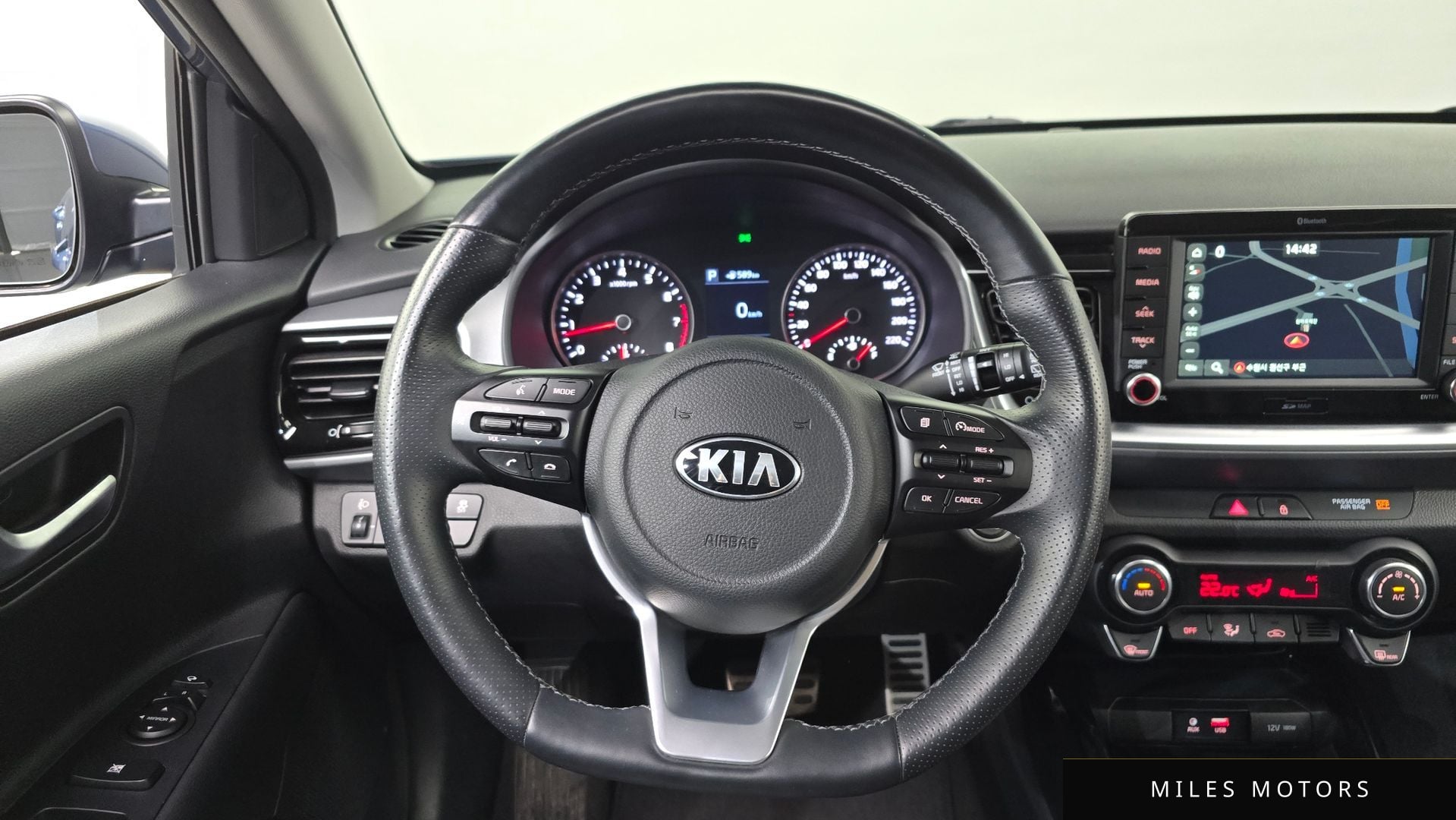 Kia Stonic 2020 — миниатюра 13