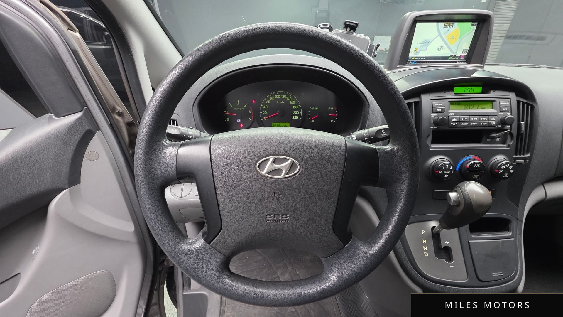 Hyundai 그랜드 스타렉스 2013 — миниатюра 13
