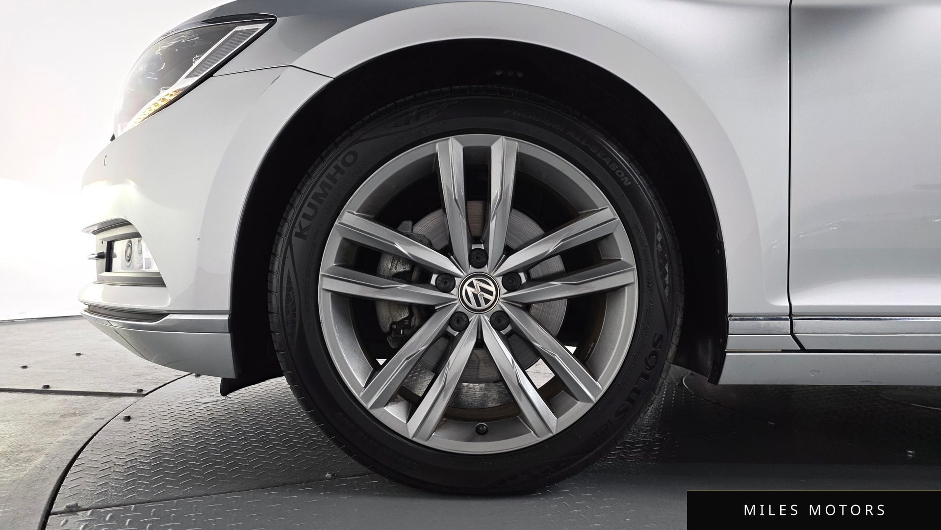 Volkswagen Passat 2018 — миниатюра 4