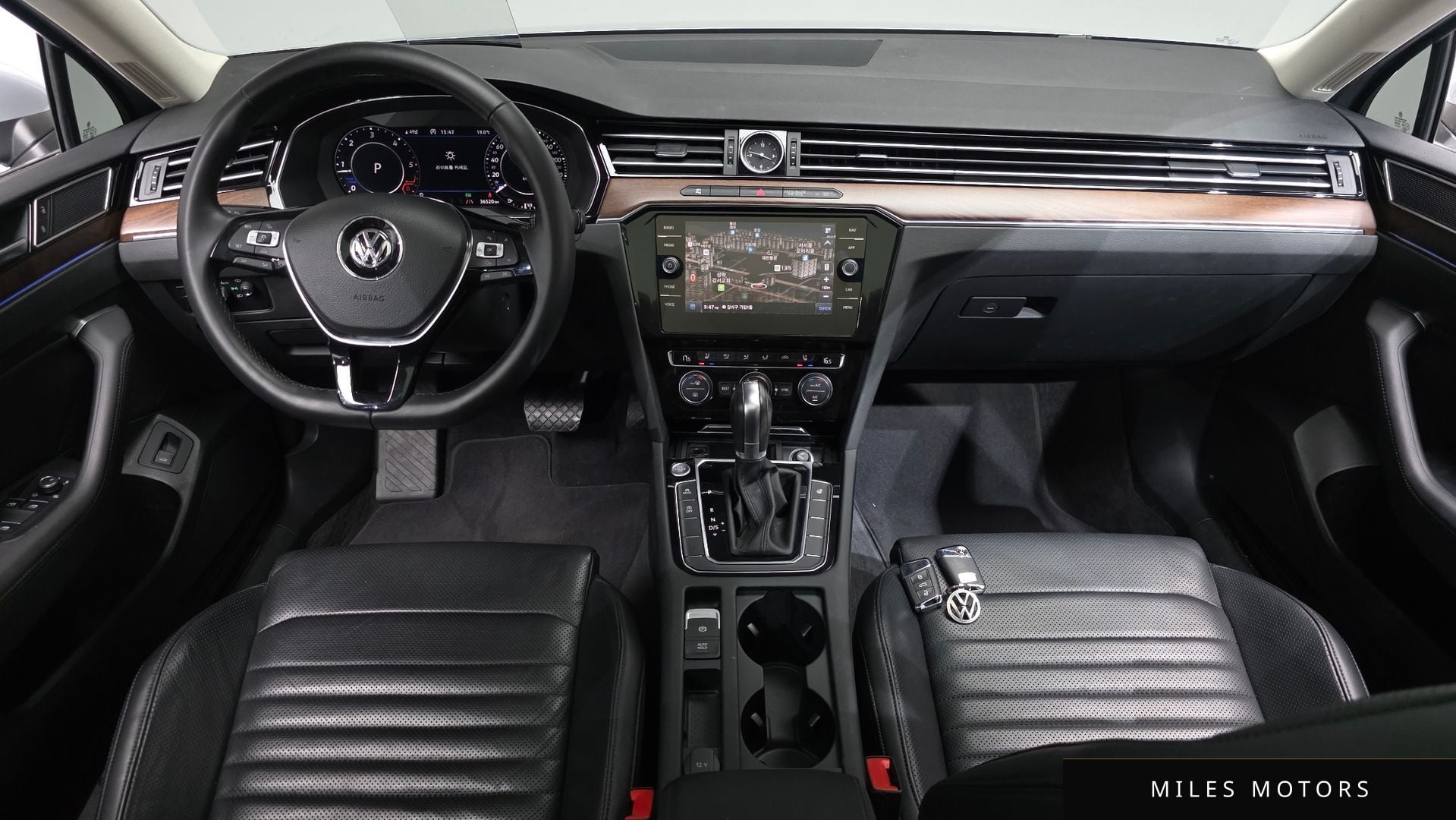 Volkswagen Passat 2018 — миниатюра 9