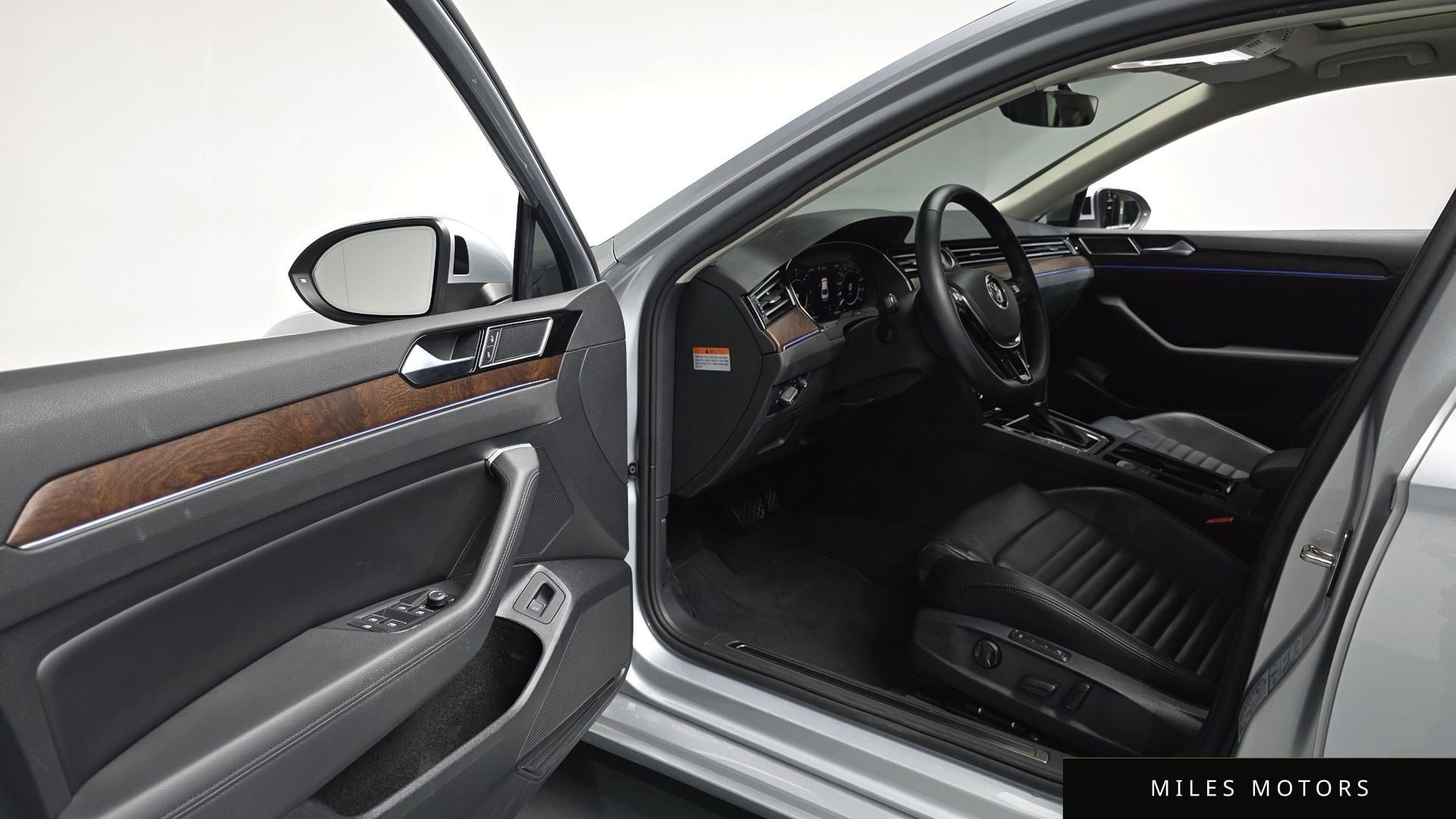 Volkswagen Passat 2018 — миниатюра 12