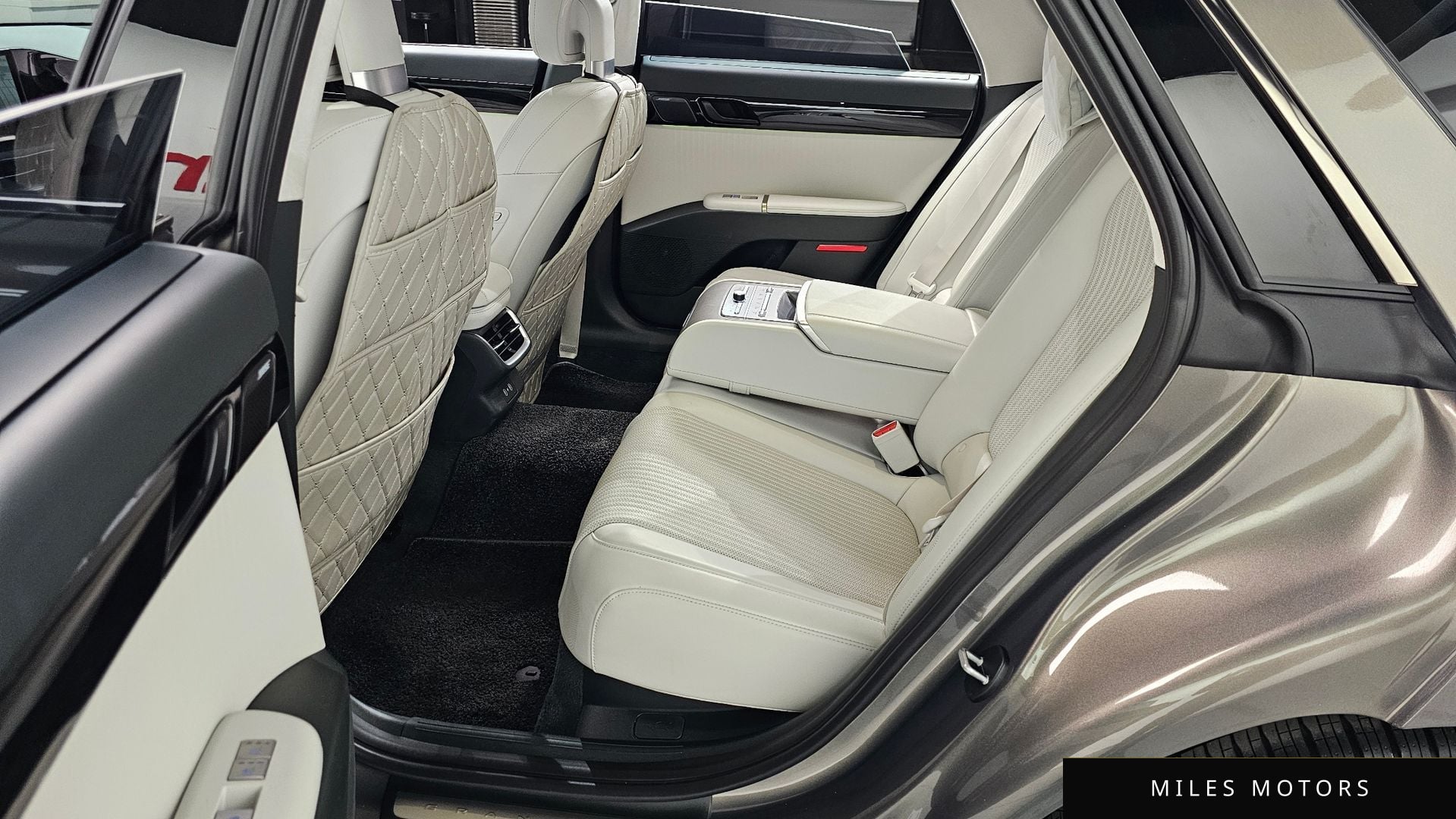 Hyundai Grandeur 2023 — миниатюра 12