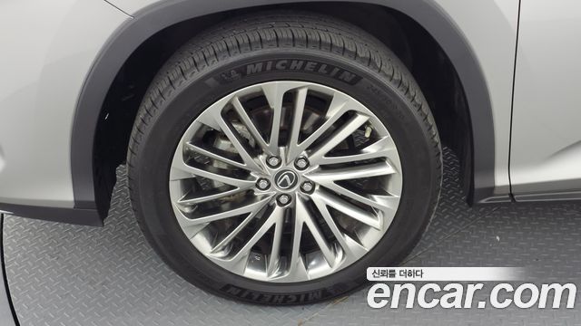 Лексус RX450h 2022 — миниатюра 5