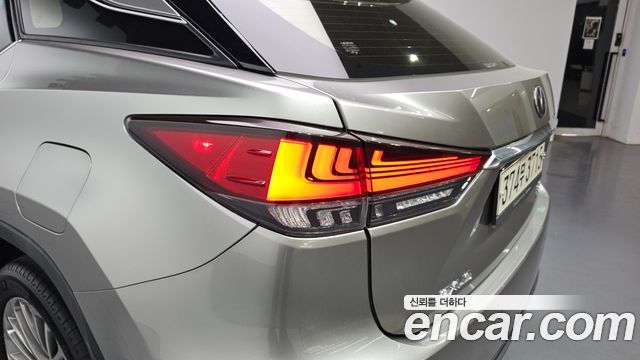 Лексус RX450h 2022 — миниатюра 9