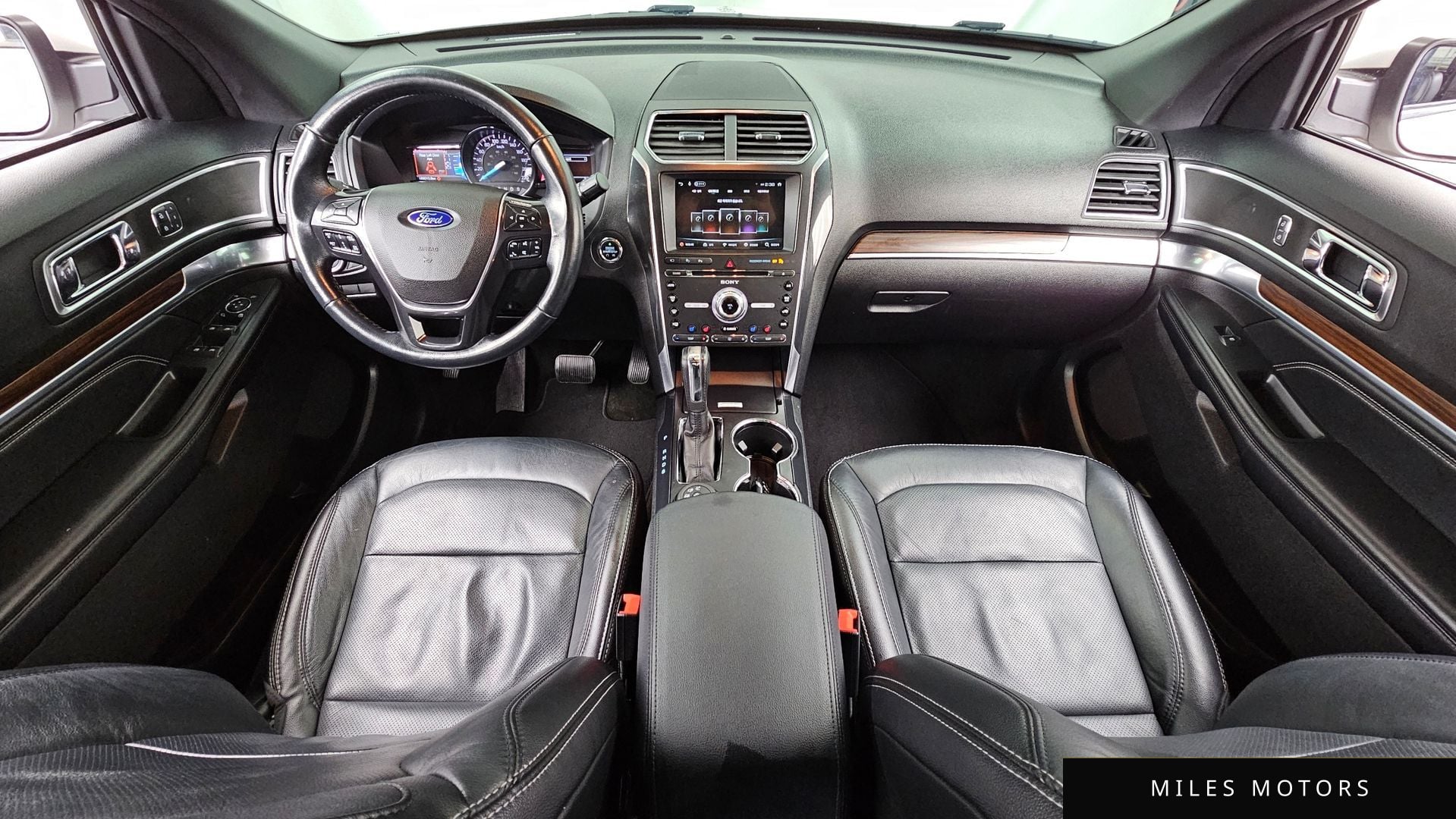 Ford Explorer 2017 — миниатюра 10