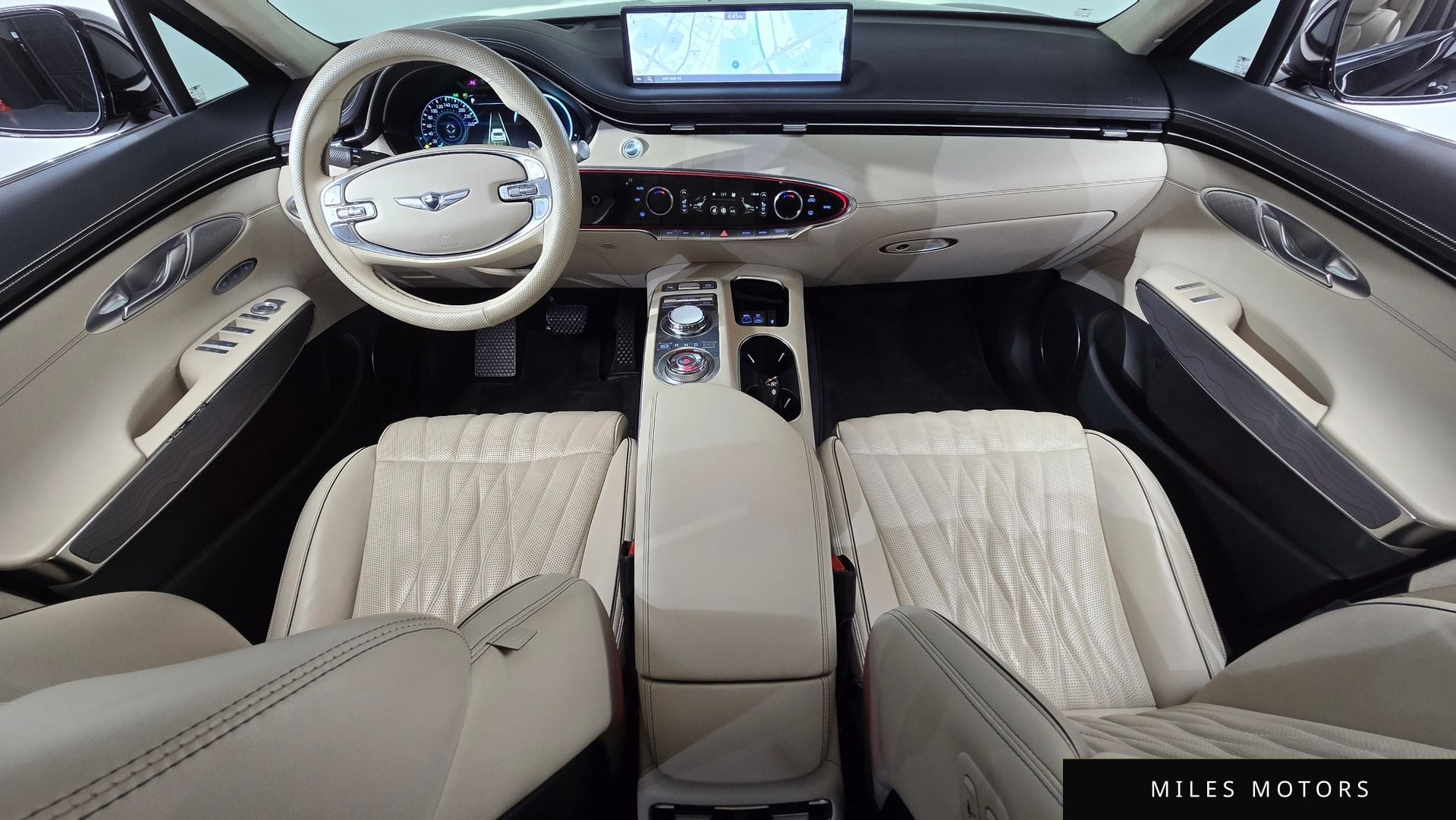 Genesis GV70 2021 — миниатюра 10