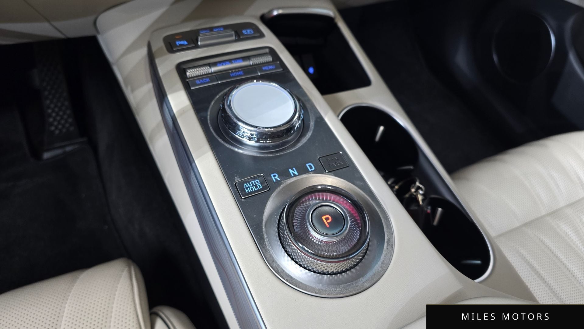 Genesis GV70 2021 — миниатюра 12