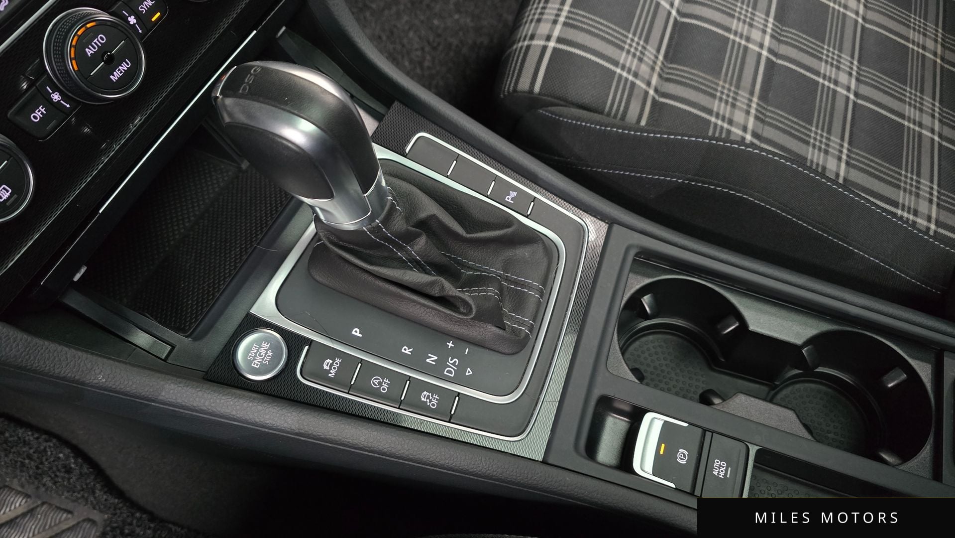 Volkswagen 골프 2016 — миниатюра 9