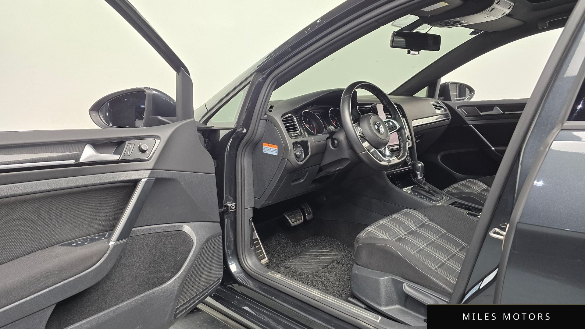 Volkswagen 골프 2016 — миниатюра 10
