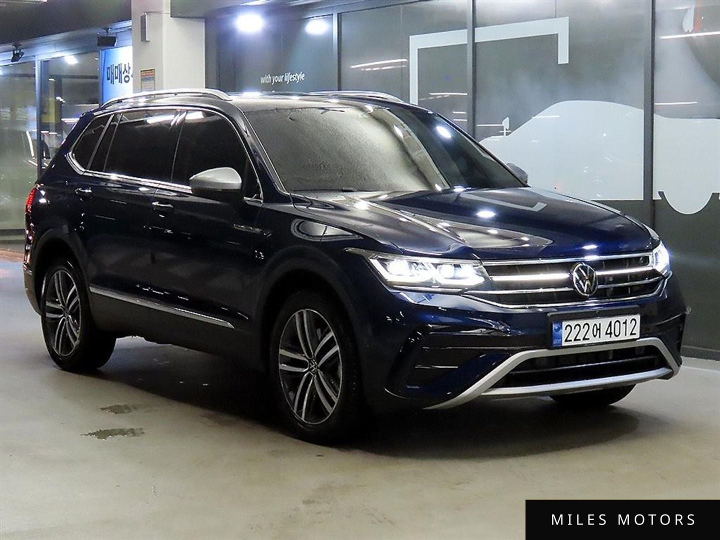 Volkswagen Tiguan 2023 — фото 1 из 12