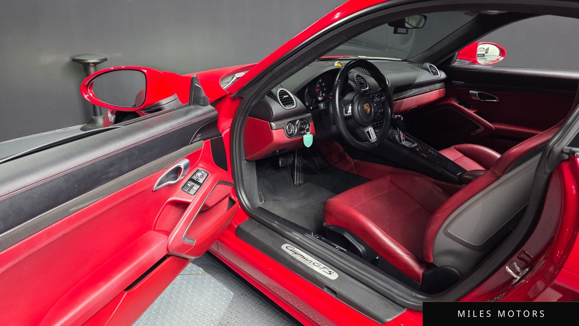 Porsche 718 카이맨 2019 — миниатюра 12