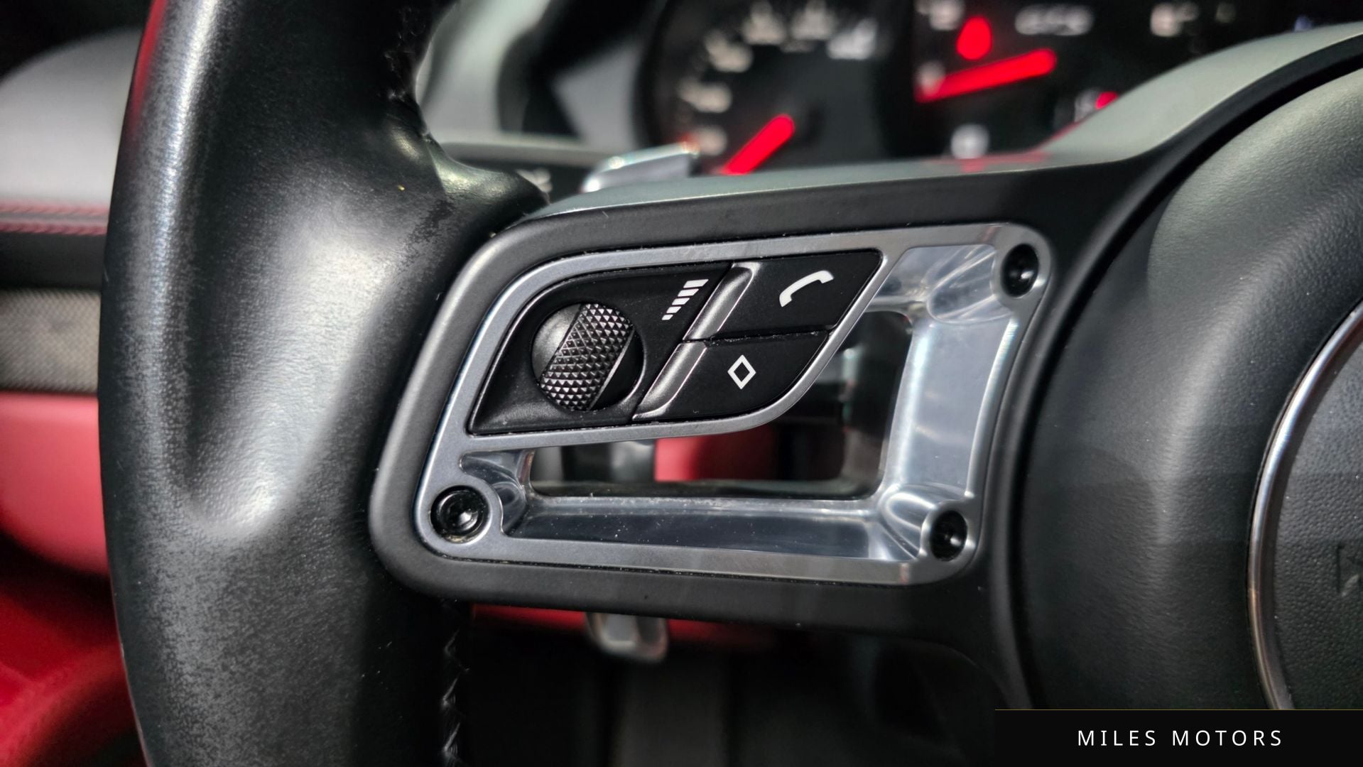 Porsche 718 카이맨 2019 — миниатюра 27