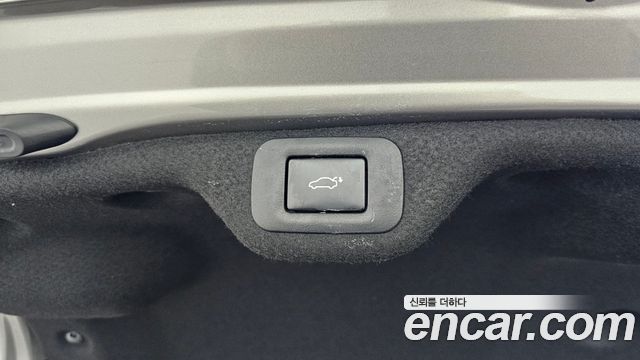 Лексус ES300h 2019 — миниатюра 20