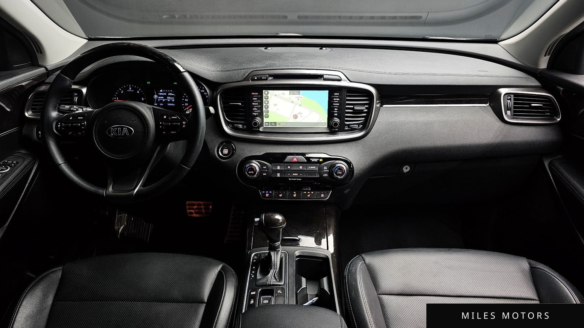 Kia Sorento 2017 — миниатюра 10