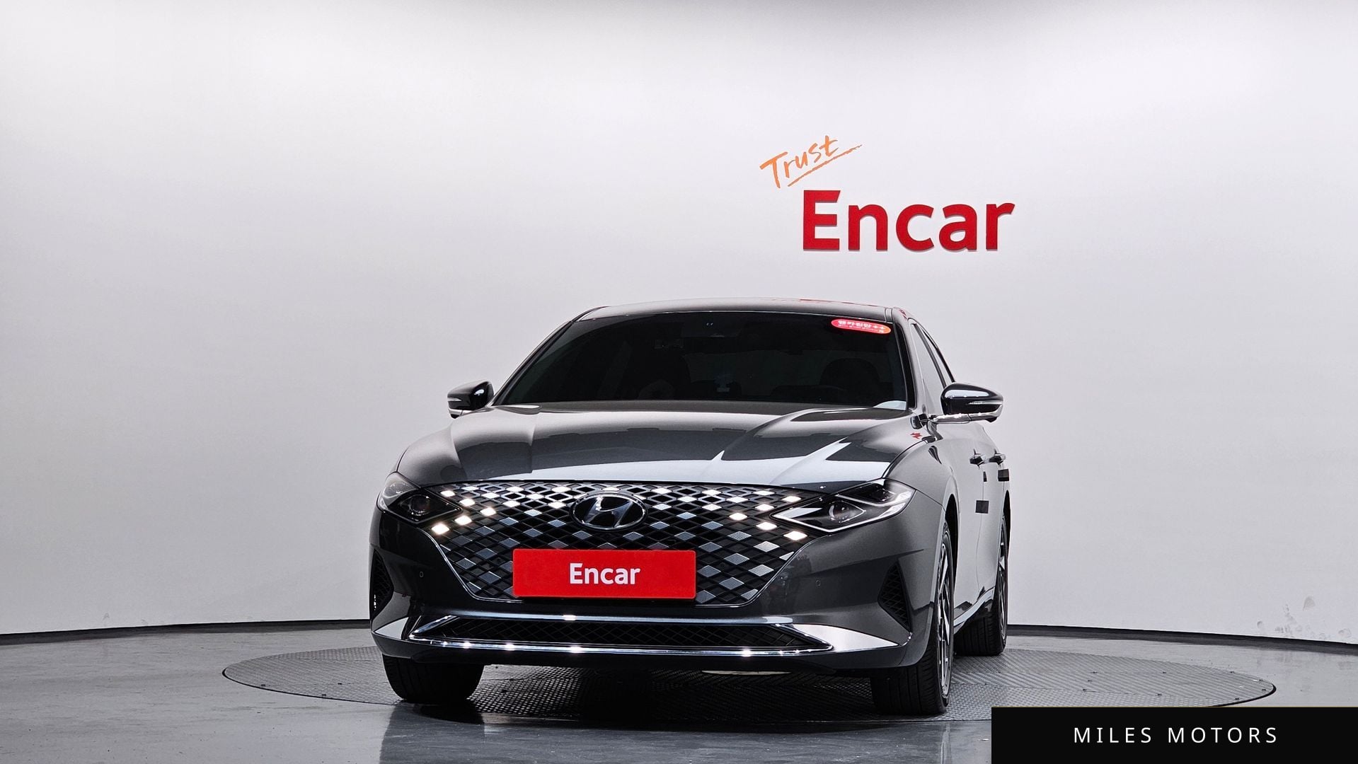 Hyundai 뉴 그랜저 IG 하이브리드 2022 — миниатюра 2