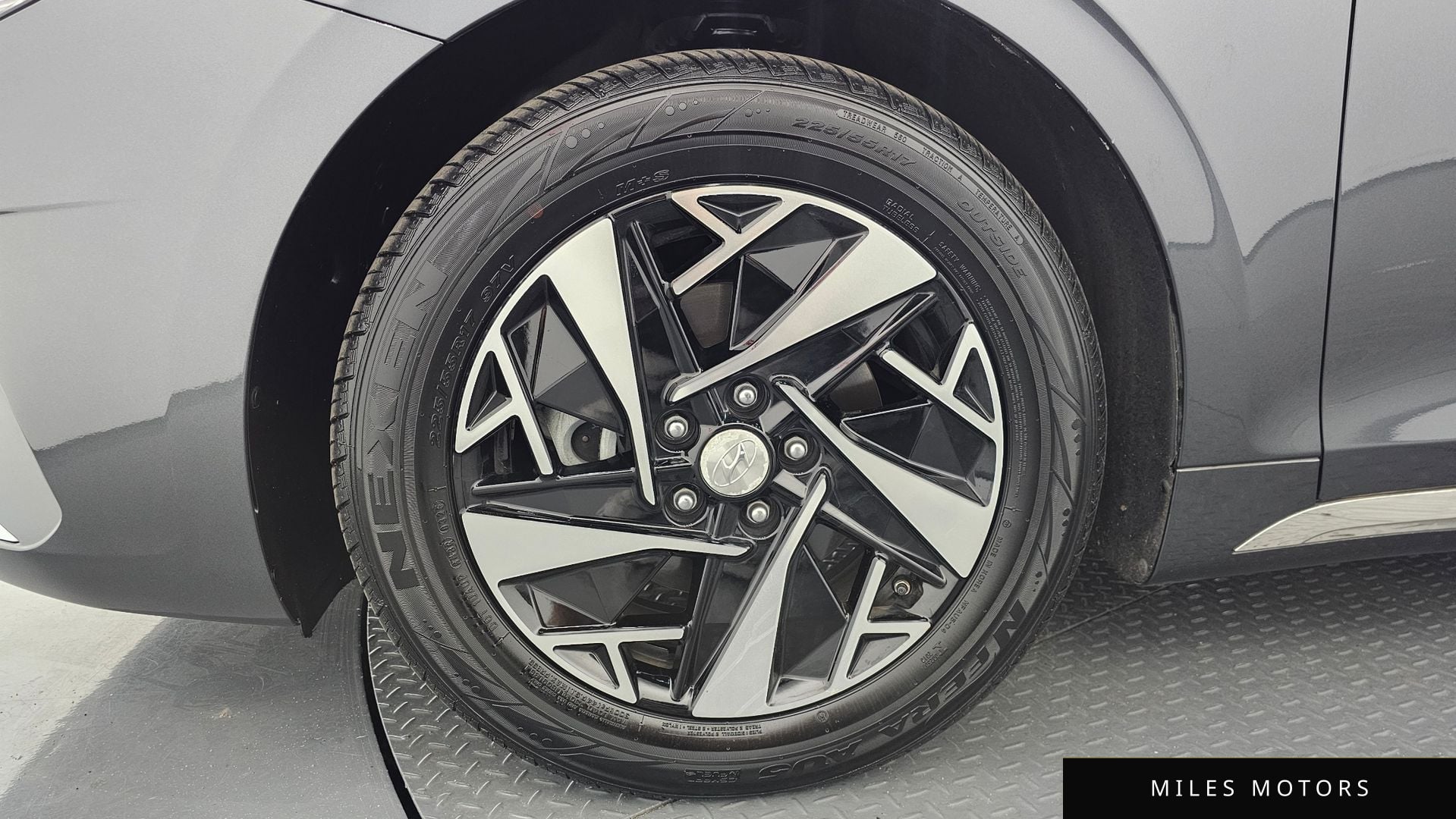 Hyundai 뉴 그랜저 IG 하이브리드 2022 — миниатюра 4