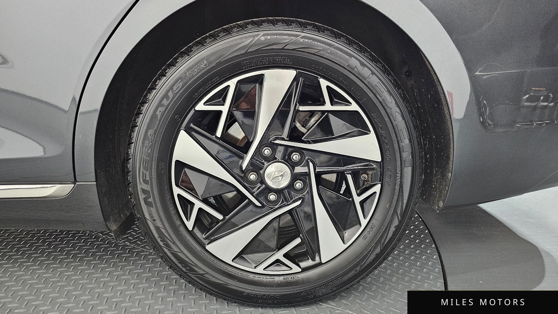 Hyundai 뉴 그랜저 IG 하이브리드 2022 — миниатюра 6