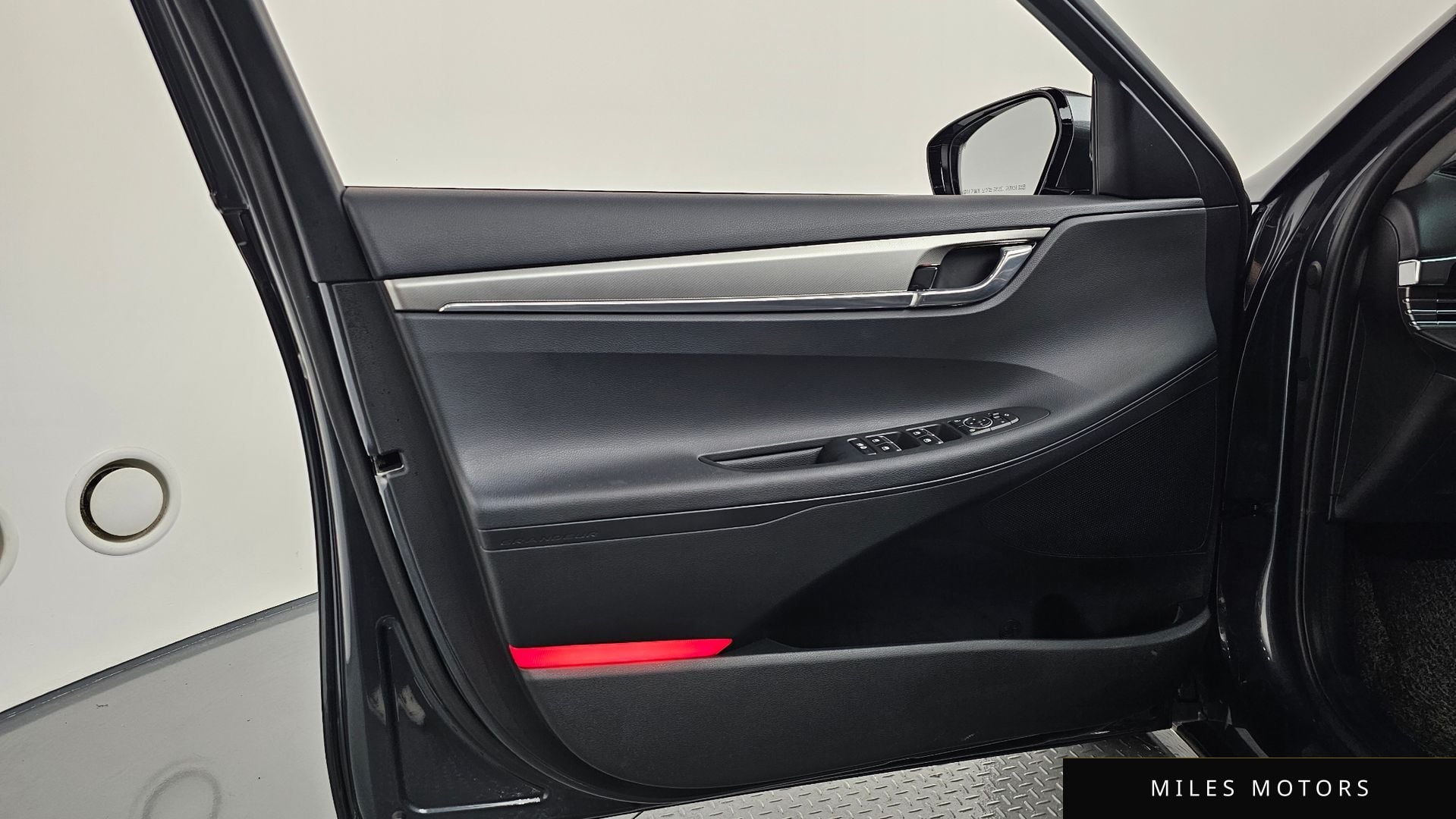 Hyundai 뉴 그랜저 IG 하이브리드 2022 — миниатюра 13