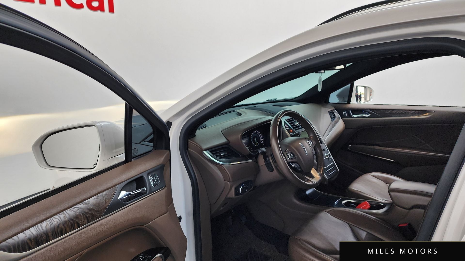 Lincoln MKC 2018 — миниатюра 10