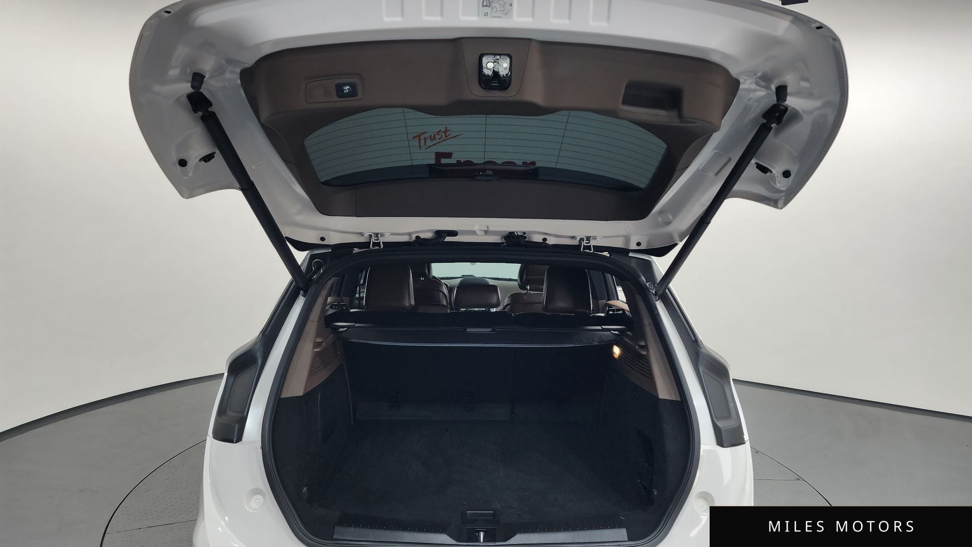 Lincoln MKC 2018 — миниатюра 19