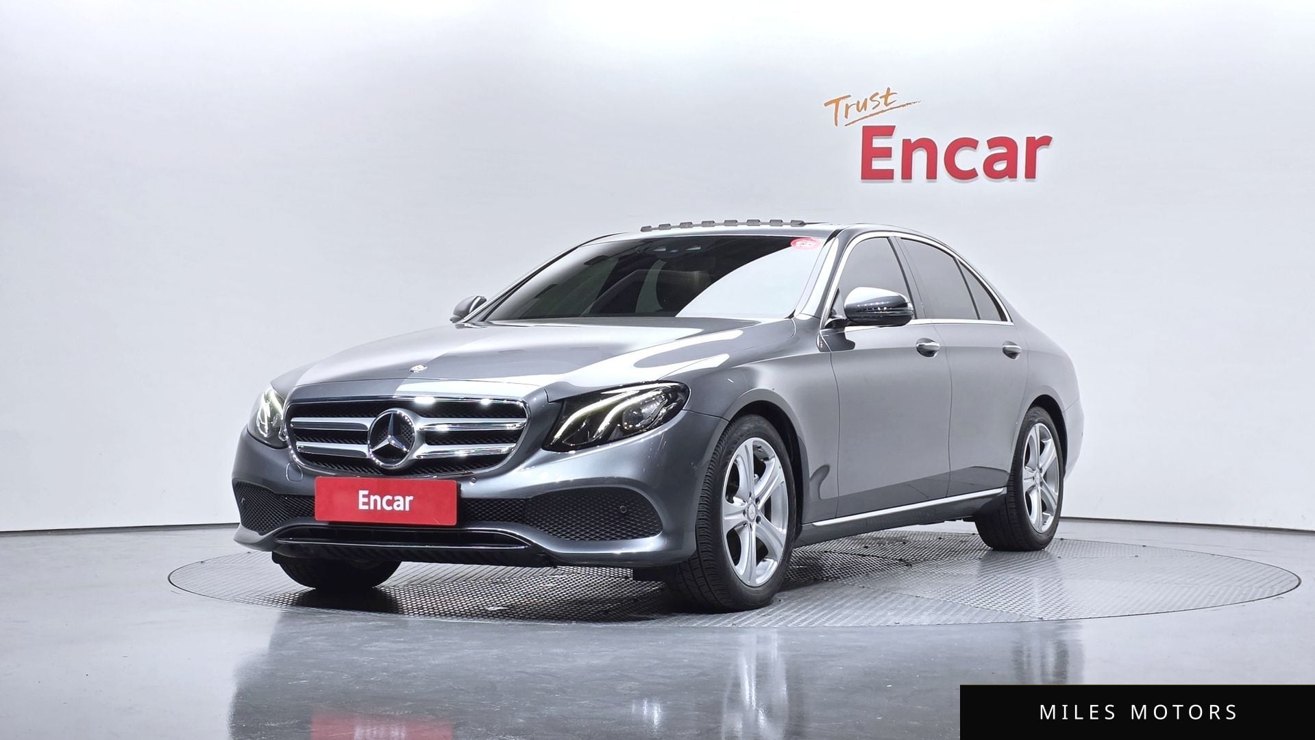 Mercedes-Benz E-클래스 W213 2017
