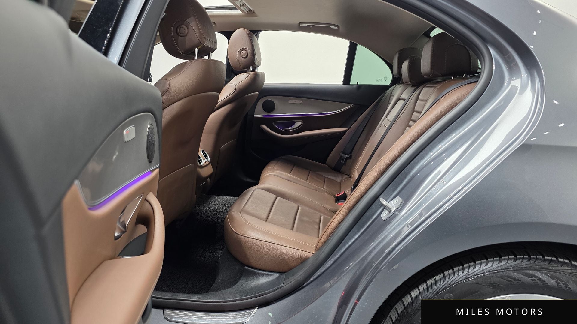 Mercedes-Benz E-클래스 W213 2017 — миниатюра 12