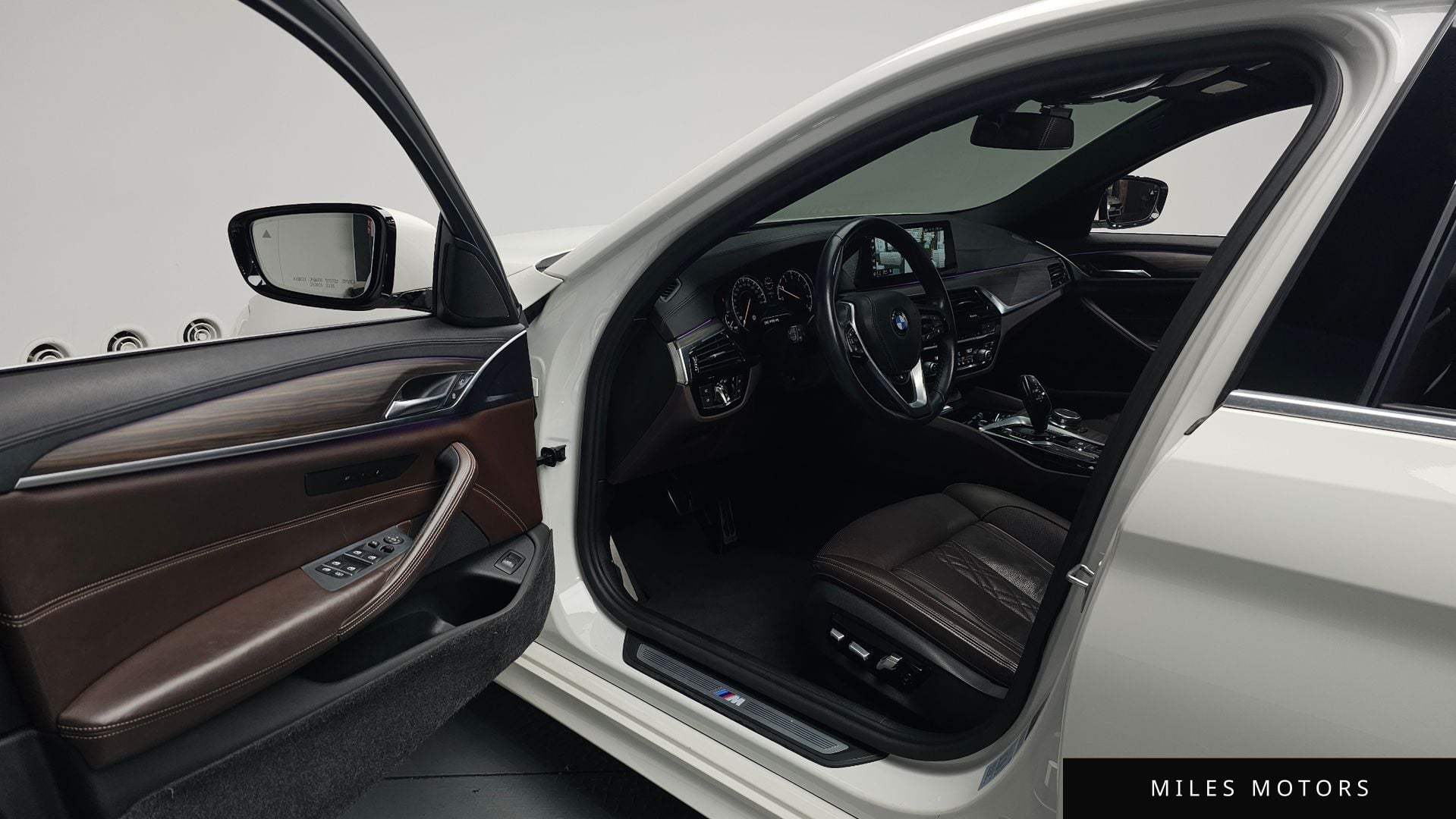 BMW 5시리즈 (G30) 2018 — миниатюра 12