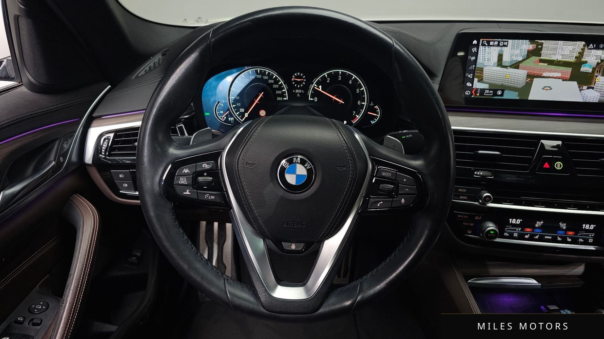 BMW 5시리즈 (G30) 2018 — миниатюра 18