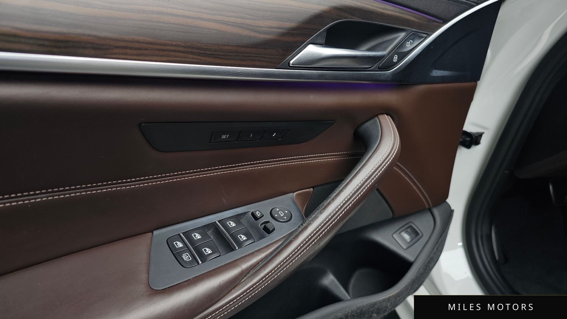 BMW 5시리즈 (G30) 2018 — миниатюра 23