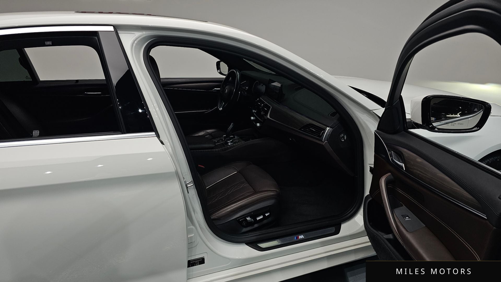 BMW 5시리즈 (G30) 2018 — миниатюра 15