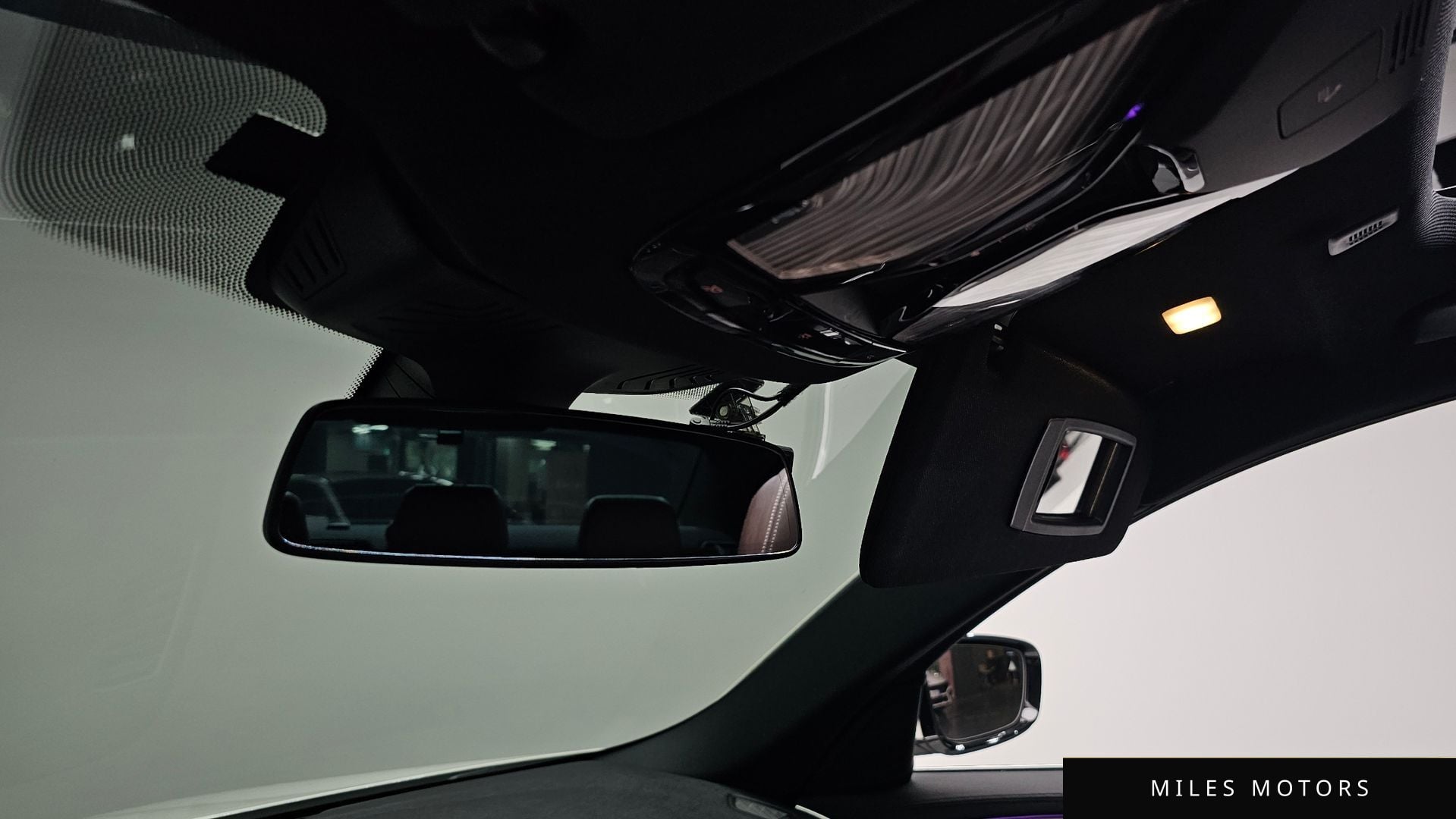BMW 5시리즈 (G30) 2018 — миниатюра 27