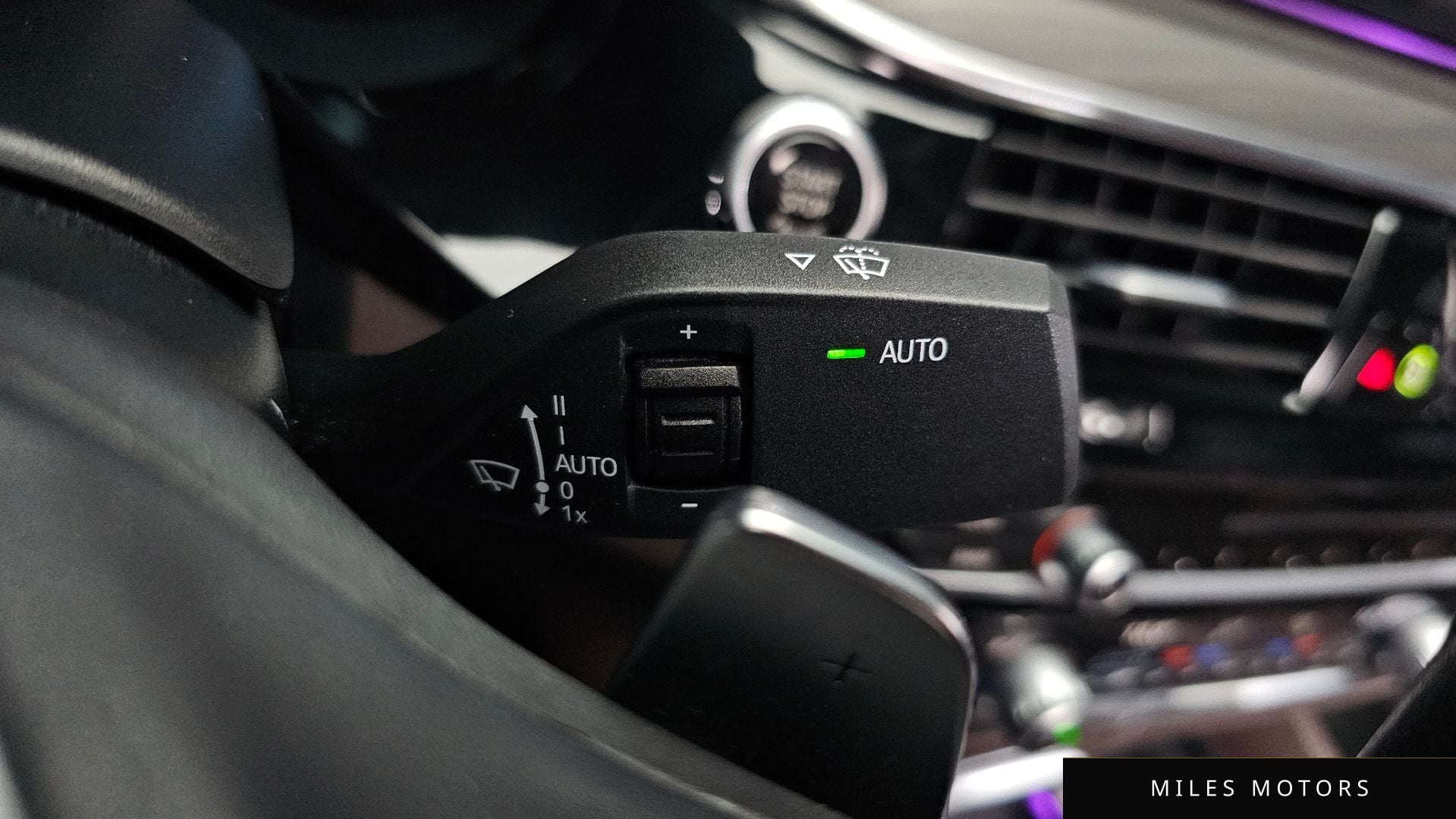 BMW 5시리즈 (G30) 2018 — миниатюра 28