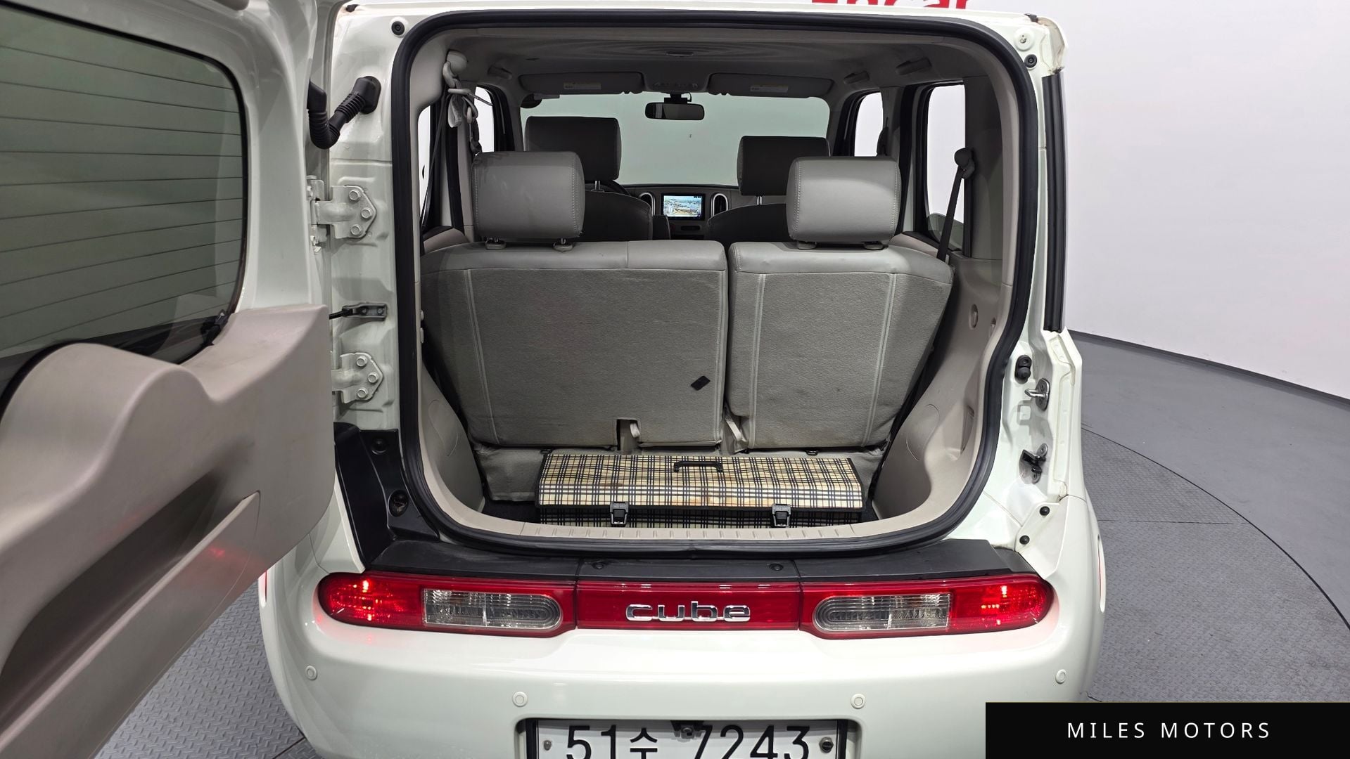 Nissan 큐브 2011 — миниатюра 20