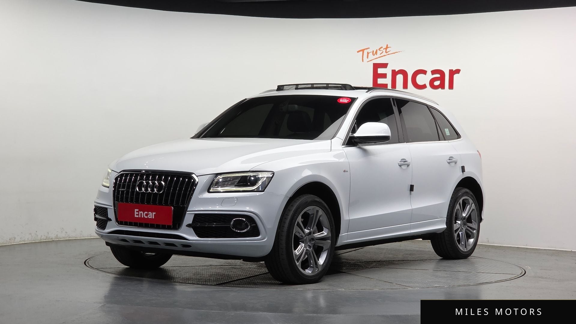Audi Q5 2016 — фото 1 из 12