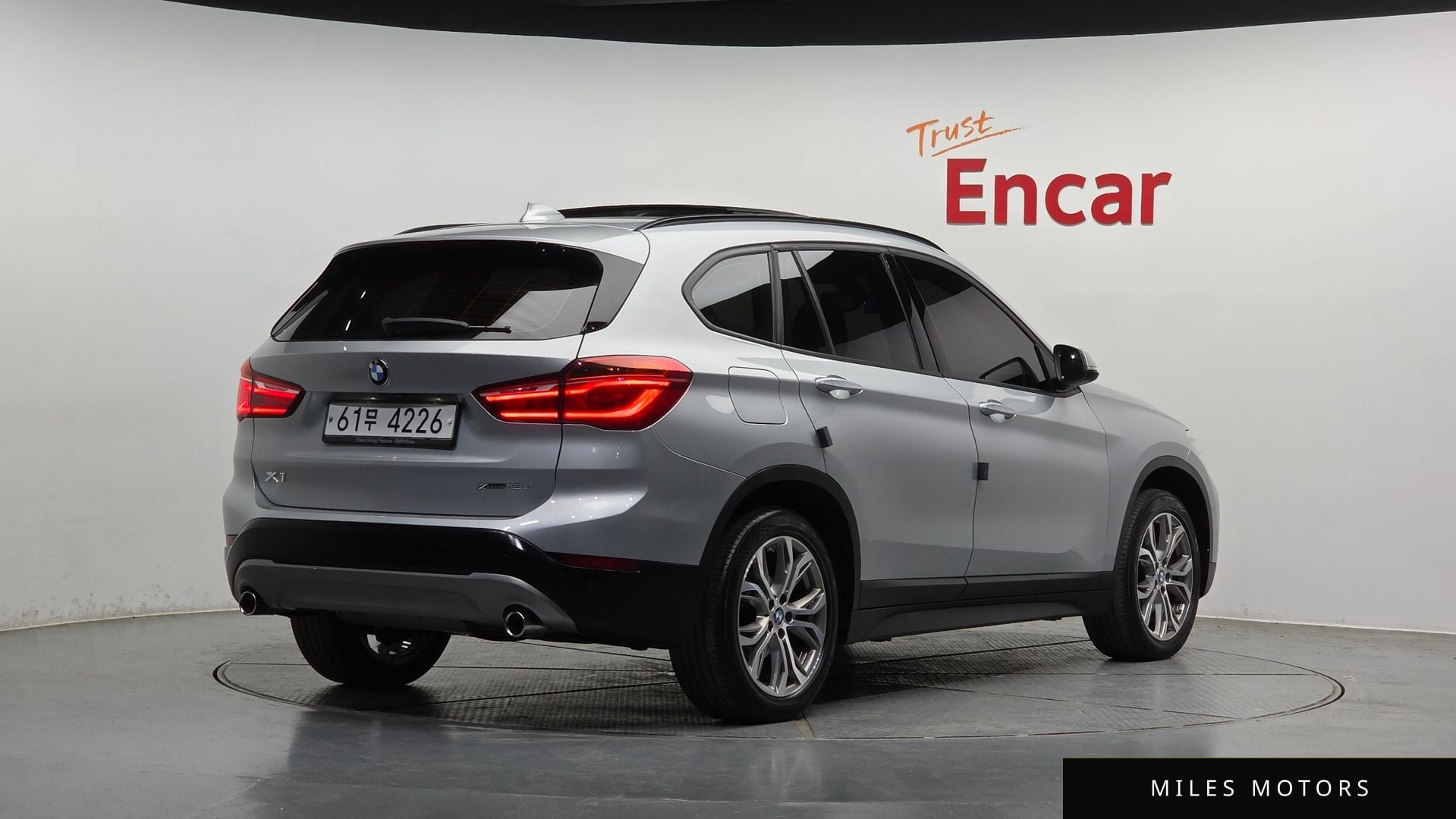 BMW X1 (F48) 2018 — миниатюра 2