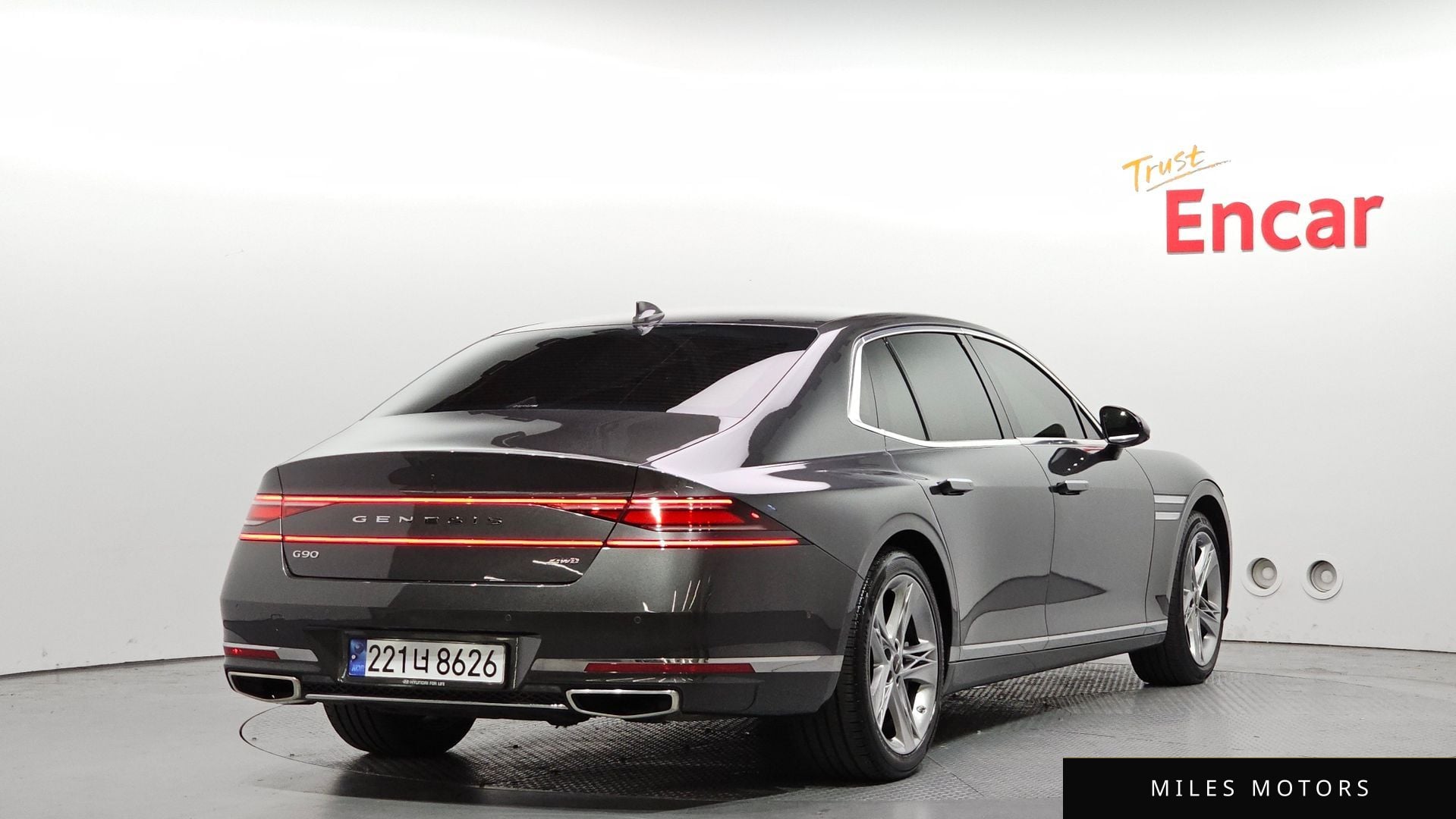 Genesis G90 (RS4) 2023 — миниатюра 2