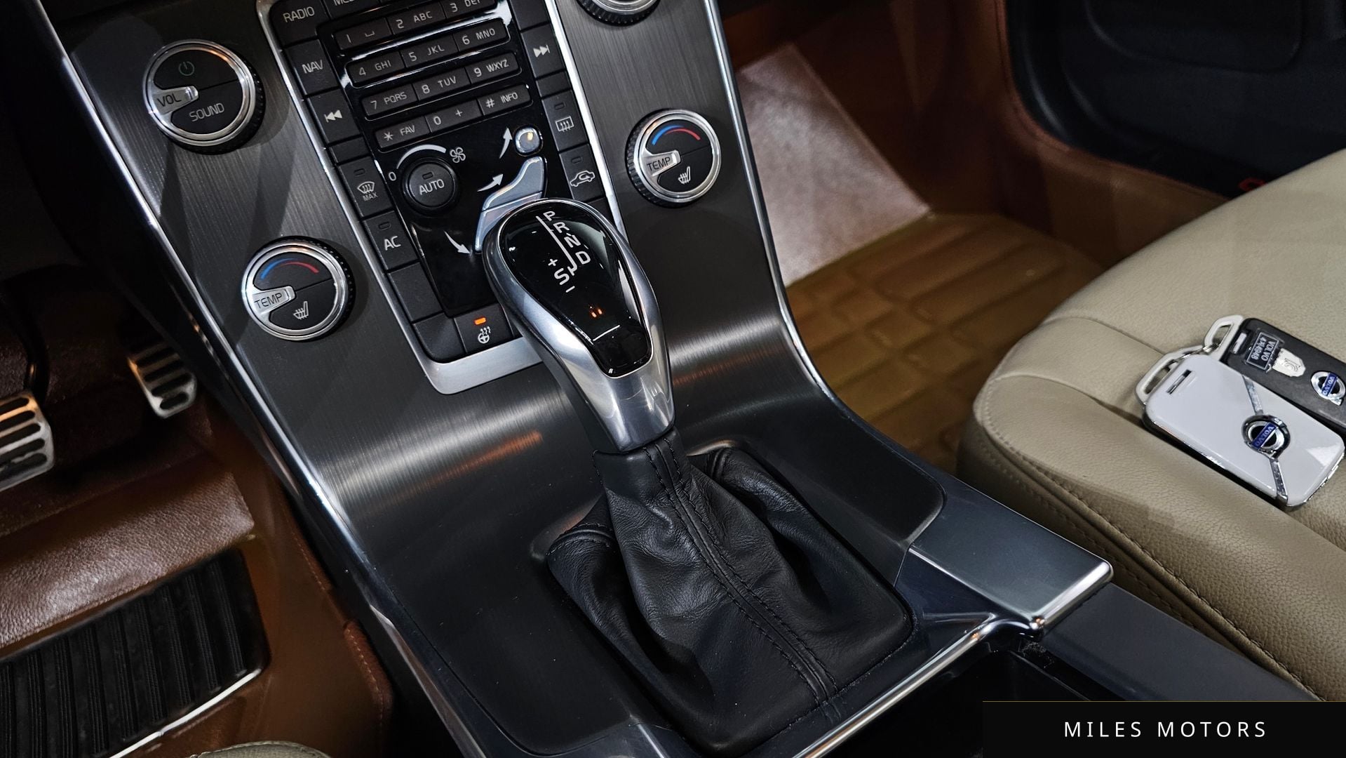 Volvo S60 2015 — миниатюра 9